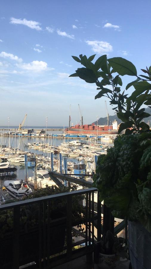 Abitare Sul Porto Hotell Salerno Eksteriør bilde