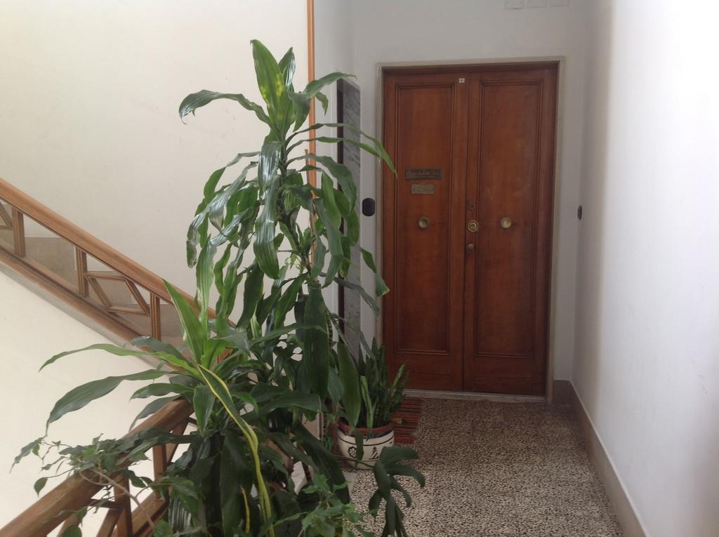 Abitare Sul Porto Hotell Salerno Eksteriør bilde