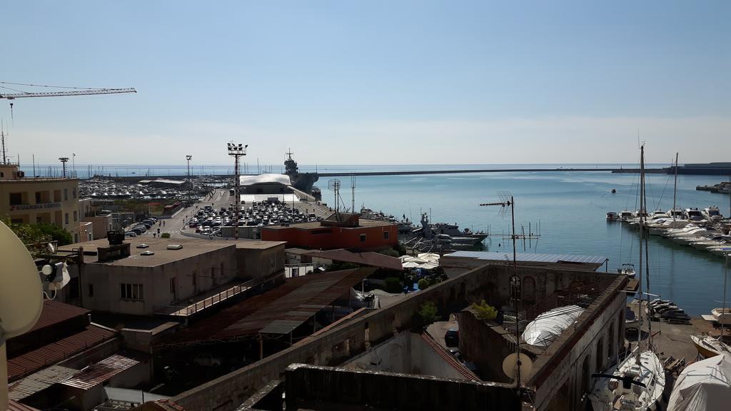 Abitare Sul Porto Hotell Salerno Eksteriør bilde