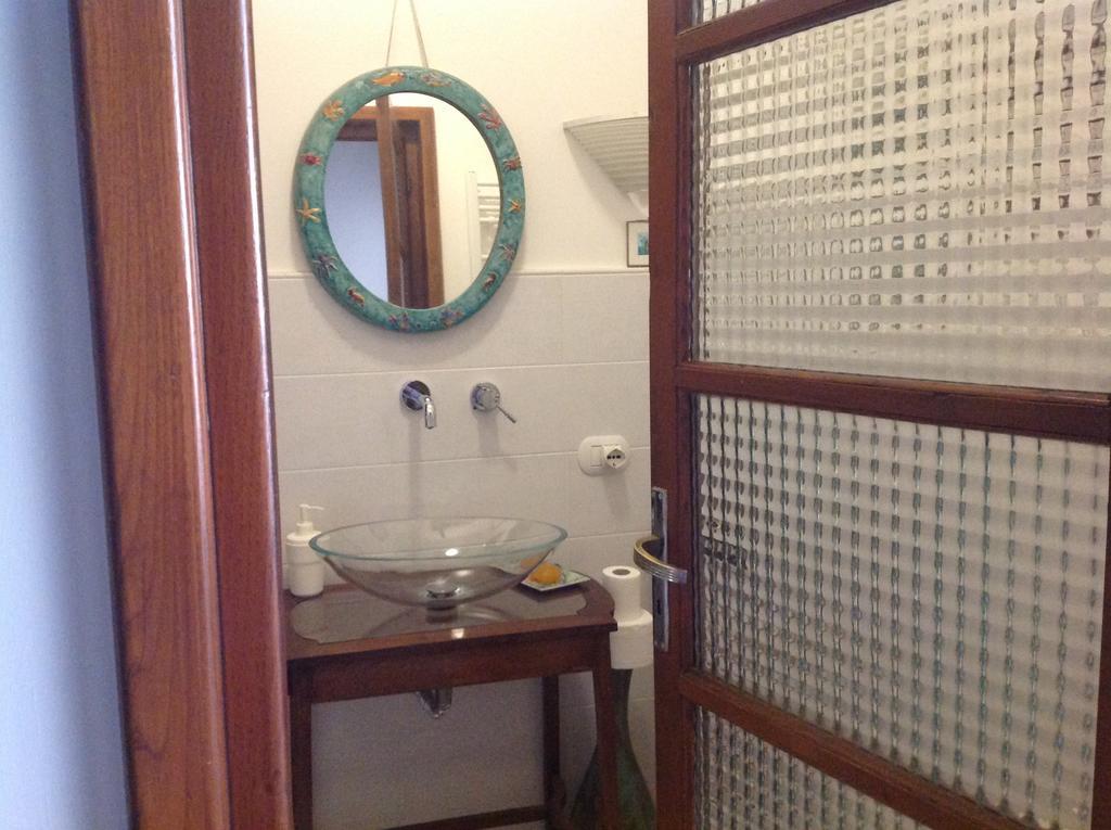 Abitare Sul Porto Hotell Salerno Eksteriør bilde